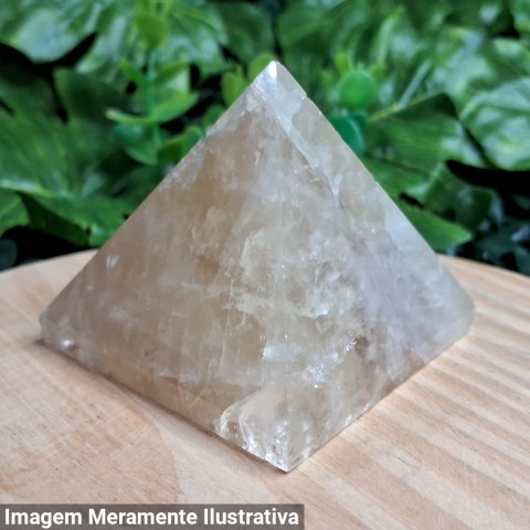 Pirâmide de Citrino Natural 180gr - Unidade
